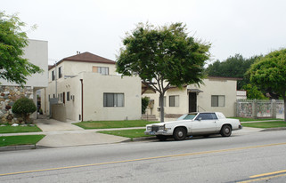 611 S Pacific Ave in Glendale, CA - Building Photo