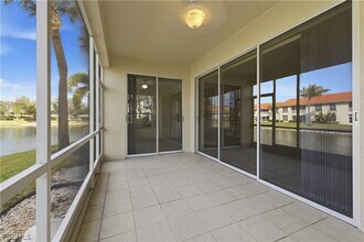 15190 Royal Windsor Ln in Ft. Myers, FL - Building Photo - Building Photo