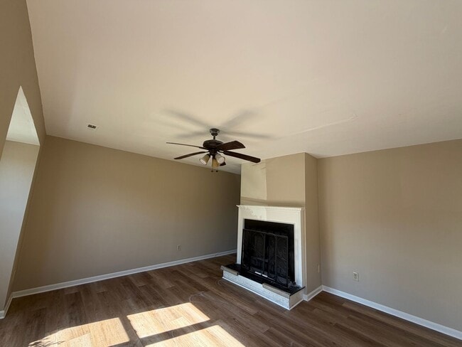 2039 Allison Dr in Chesapeake, VA - Building Photo - Building Photo