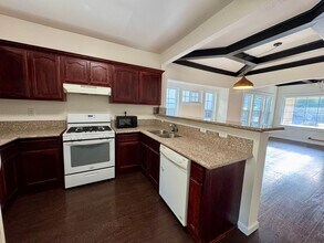 2507 W Ave 34 in Los Angeles, CA - Building Photo - Building Photo