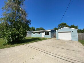 3216 Garden Blvd in Elkhart, IN - Building Photo - Building Photo