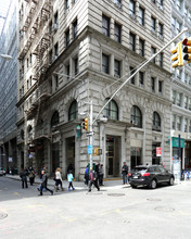 135 William St in New York, NY - Building Photo - Building Photo