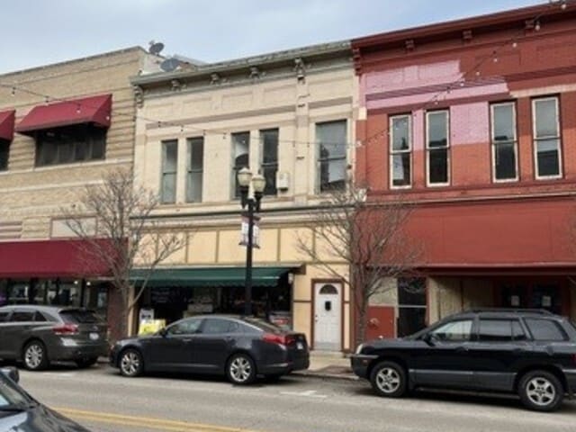 property at 59 S Grove Ave
