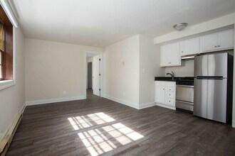 247 Stribling Ave in Charlottesville, VA - Building Photo - Building Photo