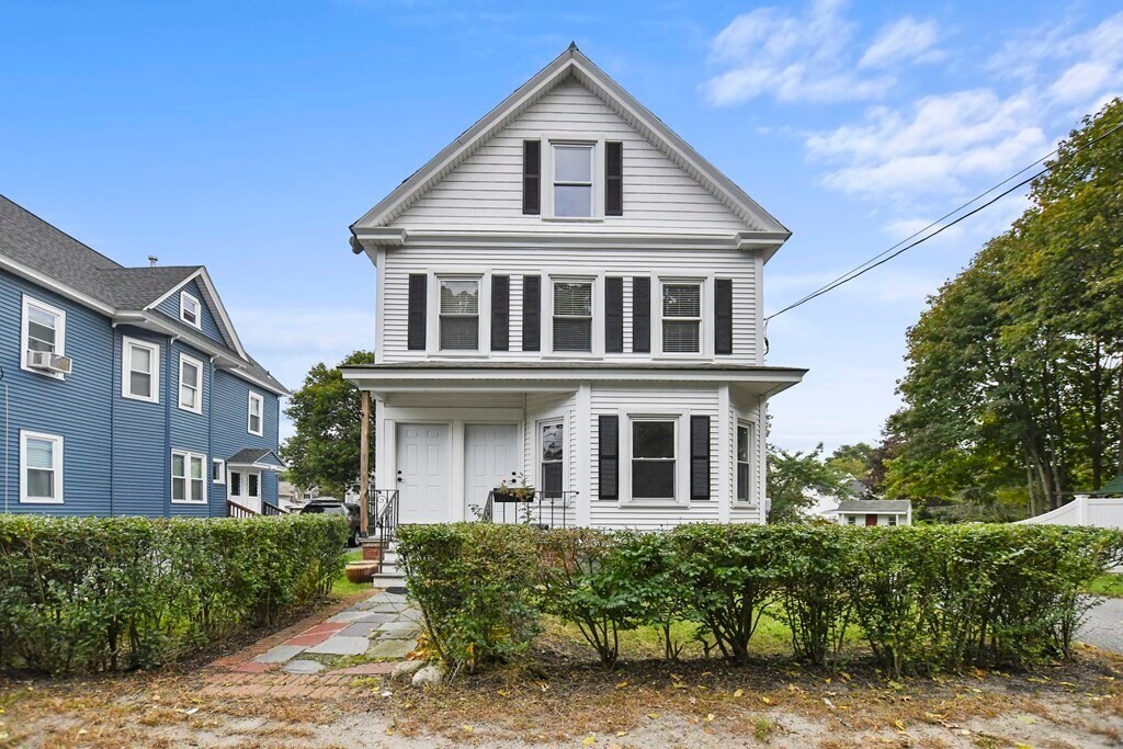 48 Boylston StUnit 1 Rentals in Lowell, MA