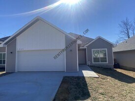 1305 Lee Mac Dr in Jacksonville, AR - Building Photo