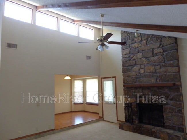 1901 E Reno St in Broken Arrow, OK - Building Photo - Building Photo