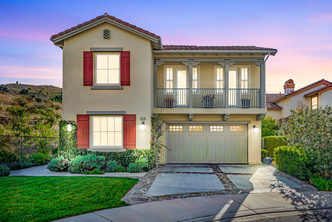 4694 Luna Ct in Calabasas, CA - Building Photo