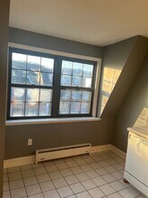 3509 Sardis Way, Unit 3 in Pittsburgh, PA - Foto de edificio - Building Photo