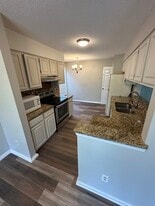 4621 Hamory Dr, Unit 4621 BLD 2B in Charlotte, NC - Building Photo