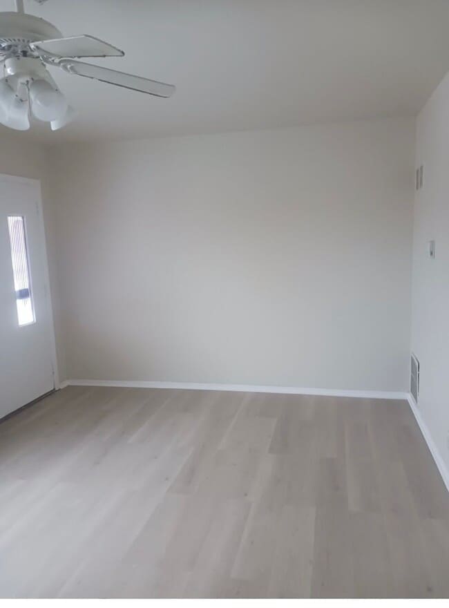 5026 Kentucky St in Gary, IN - Building Photo - Building Photo