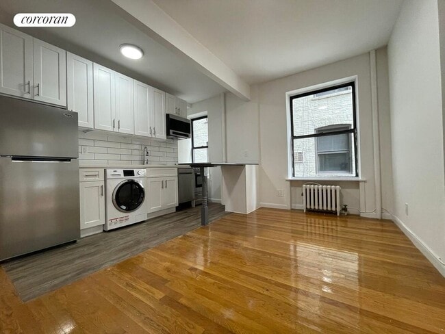 542 E 82nd St in New York, NY - Building Photo - Building Photo