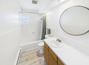 1004 31st Ave N in St. Cloud, MN - Building Photo - Building Photo