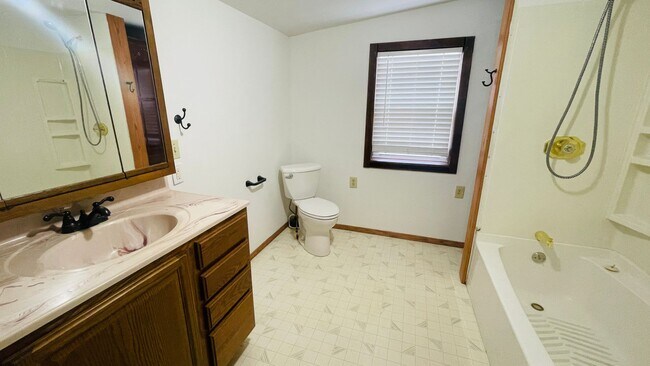 118 2nd St in Ipswich, SD - Building Photo - Building Photo