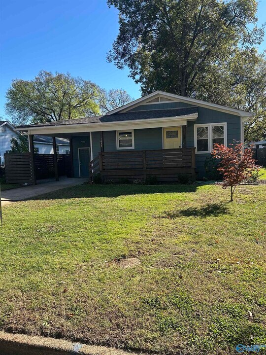 1611 College St SE in Decatur, AL - Building Photo