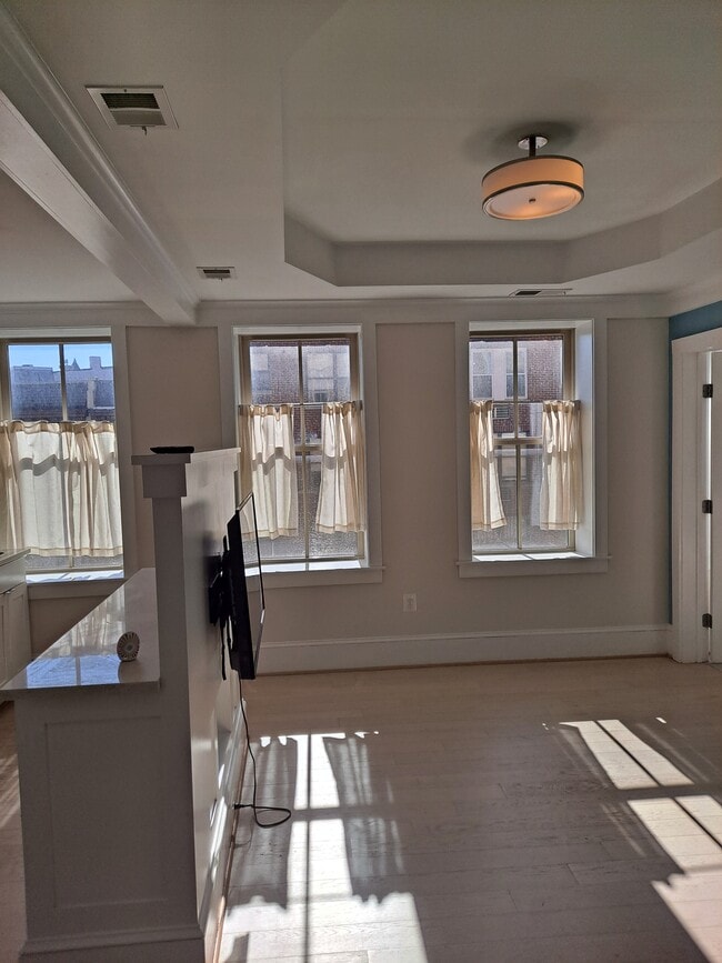 property at 1451 Park Rd NW