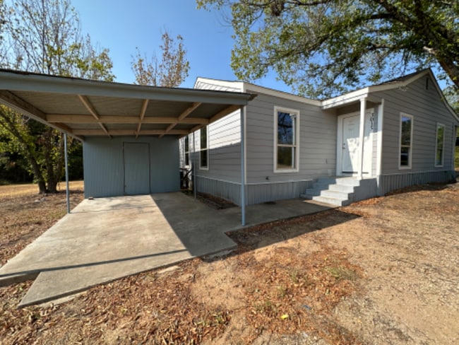 property at 3015 FM 2280