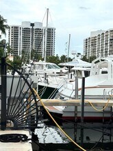 3553 Magellan Cir in Aventura, FL - Building Photo - Building Photo