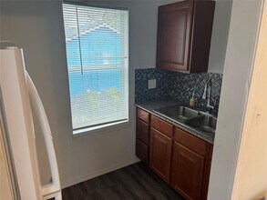 1840 NW 12th St in Oklahoma City, OK - Foto de edificio - Building Photo