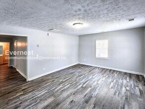 306 Walker Dr in Monroe, GA - Building Photo - Building Photo