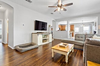 2009 Blewett Dr in Hutto, TX - Building Photo - Building Photo