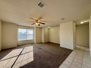 210 Cathy Dr in Robinson, TX - Building Photo - Building Photo