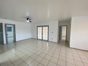 14XX East Dr in Hialeah, FL - Building Photo - Building Photo