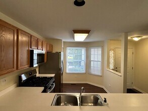 2300 Woodside Dr in Carpentersville, IL - Building Photo - Building Photo