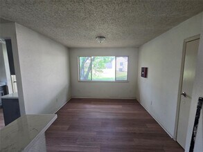 16331 Dew Drop Ln in Houston, TX - Building Photo - Building Photo