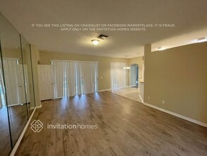 5806 Laguna Woods Ct in Tampa, FL - Building Photo - Building Photo