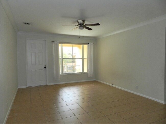 3569 Forest Hill Blvd in West Palm Beach, FL - Building Photo - Building Photo