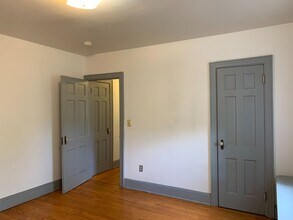 102 Edgewood Ave in New Haven, CT - Building Photo - Building Photo