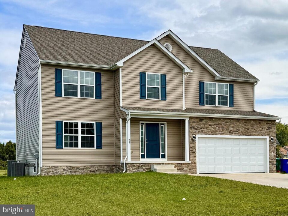 28 Fields Dr in Smyrna, DE - Building Photo