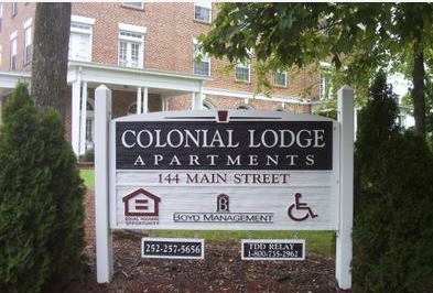 Colonial Lodge in Warrenton, NC - Building Photo - Building Photo