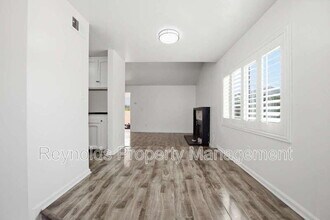 3727 Byrd St in San Diego, CA - Building Photo - Building Photo