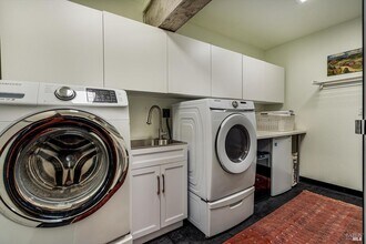 1364 Milton Rd in Napa, CA - Building Photo - Building Photo