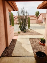 9908 N Woodstone Trail in Tucson, AZ - Building Photo - Building Photo