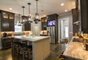 910 11th Ave N in Nashville, TN - Building Photo