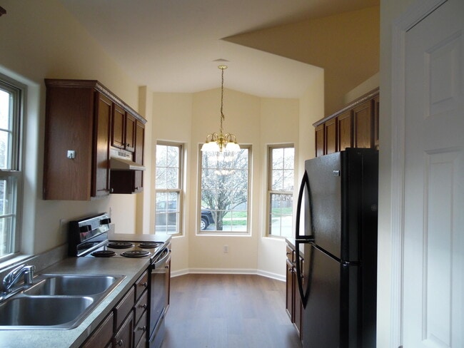 3005 Roundway Down Ln in Lexington, KY - Building Photo - Building Photo