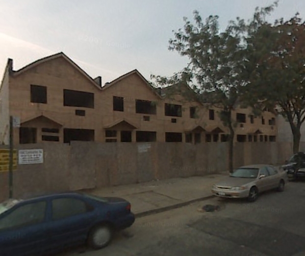 690-702 New Lots Ave in Brooklyn, NY - Building Photo