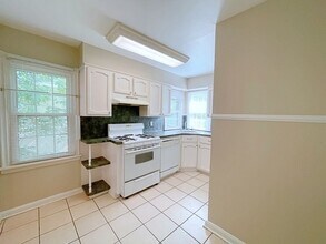 925-927 Rittiner Dr in Baton Rouge, LA - Building Photo - Building Photo