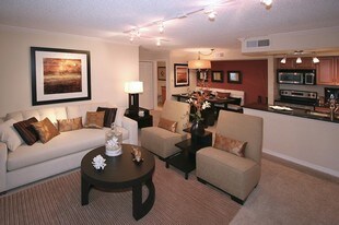 Bal Harbour in Largo, FL - Building Photo