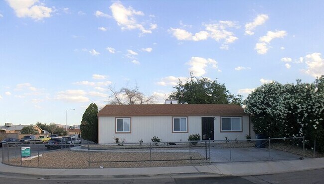 property at 5483 Waltham Ln
