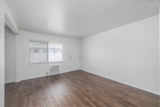 17th Street Santa Monica in Santa Monica, CA - Foto de edificio - Interior Photo