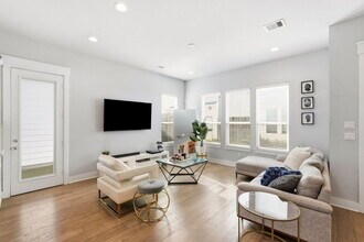 3113 Paul Quinn St in Houston, TX - Foto de edificio - Building Photo