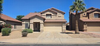 8568 W Carol Ave in Peoria, AZ - Building Photo