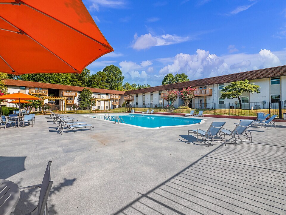 Riverside North Apartment Homes in Chattanooga, TN - Building Photo