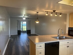 25225 Rampart Blvd in Port Charlotte, FL - Building Photo - Building Photo