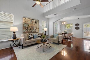 8707 Dulcet Dr in Austin, TX - Building Photo