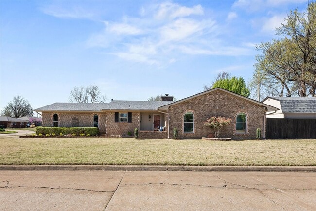 property at 237 E 30th St